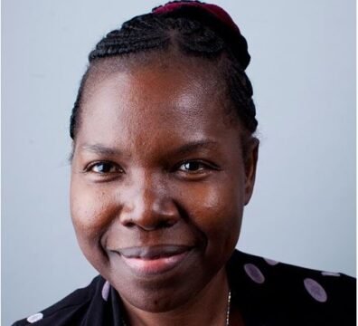 Mme Xaverine Ndikumagenge  (Conseillère)